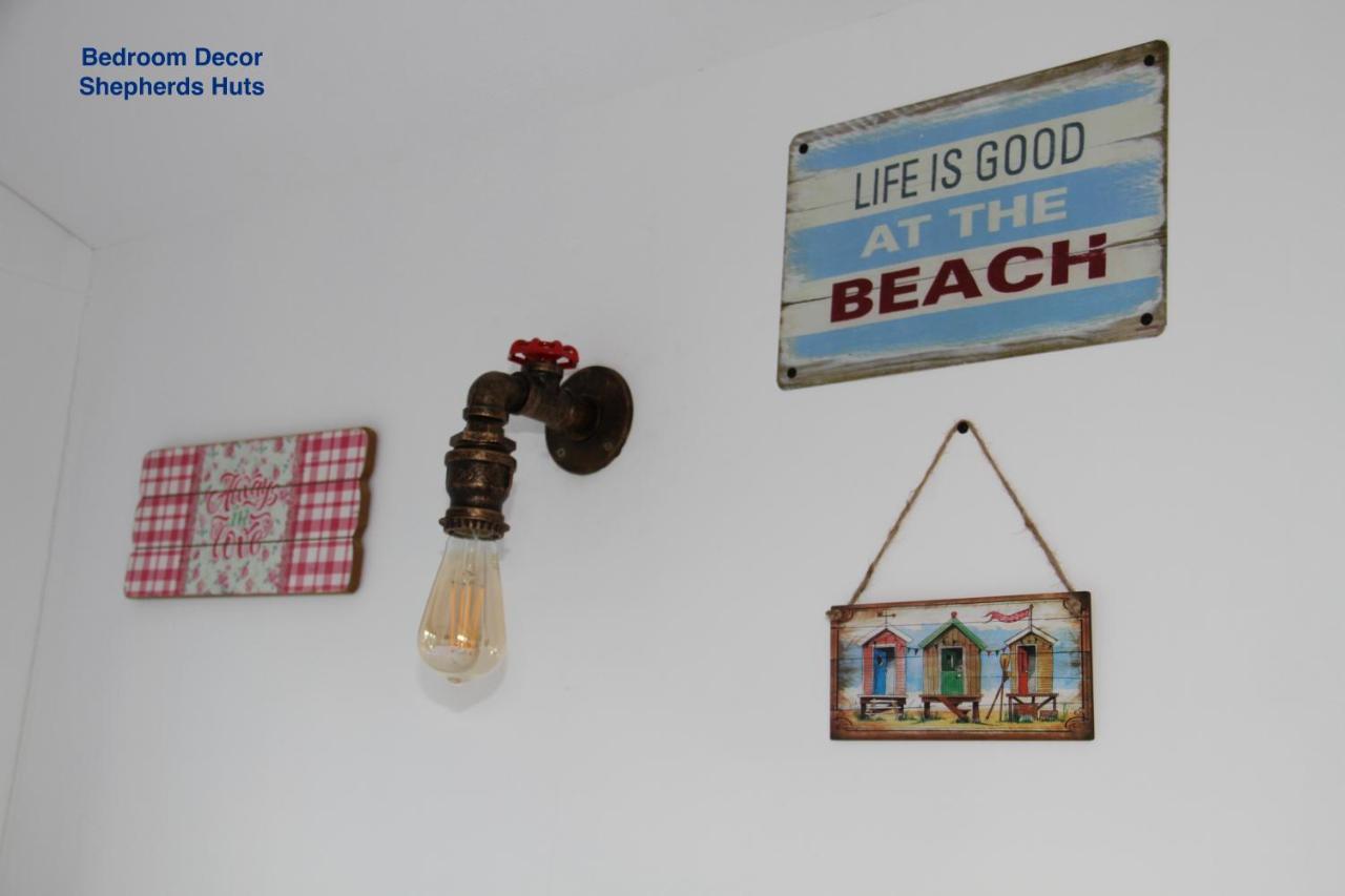Lanterns Shepherds Huts & Glamping Happisburgh Exterior foto