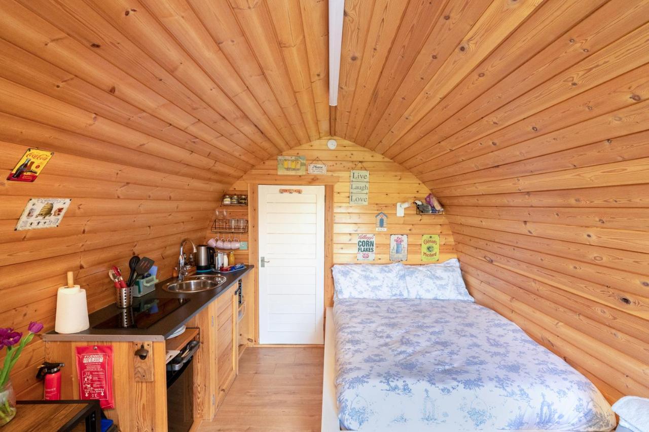 Lanterns Shepherds Huts & Glamping Happisburgh Exterior foto