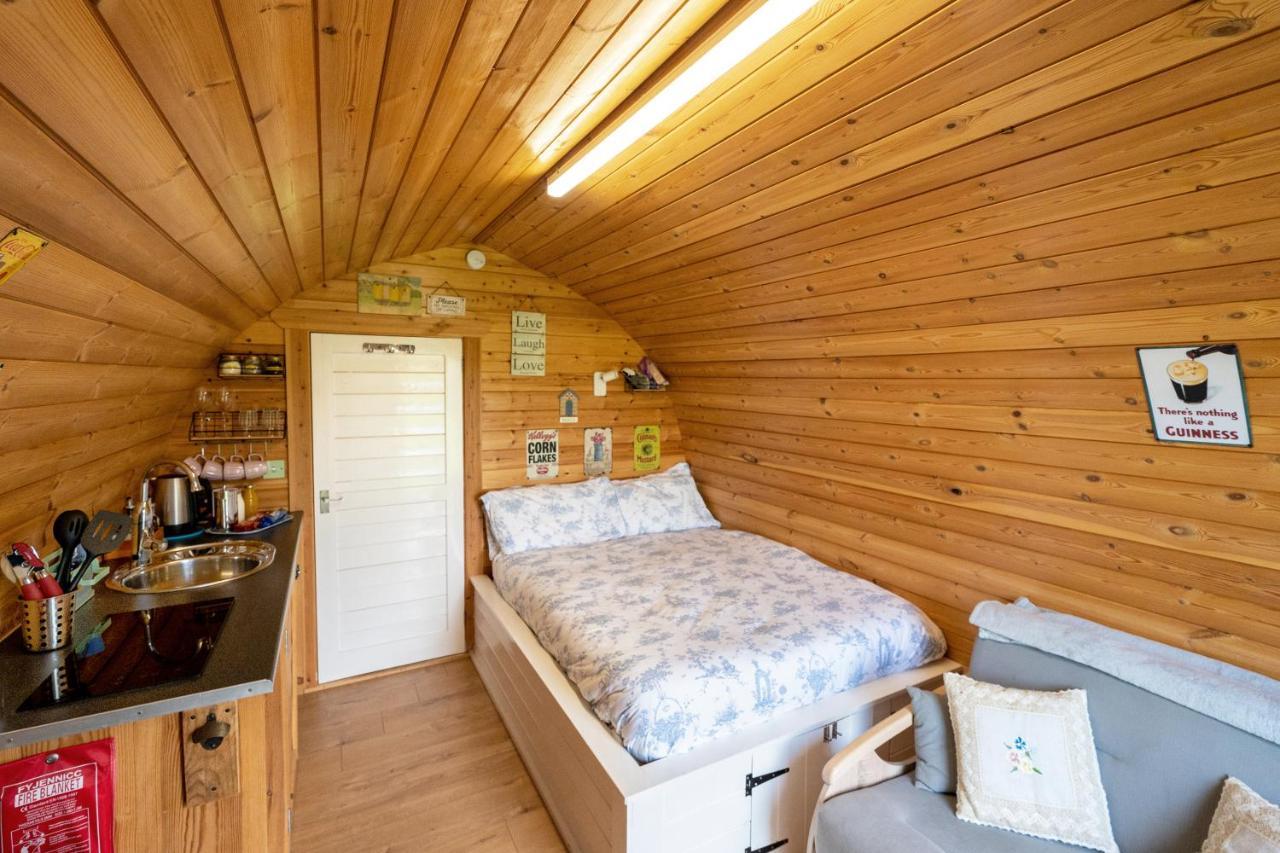 Lanterns Shepherds Huts & Glamping Happisburgh Exterior foto